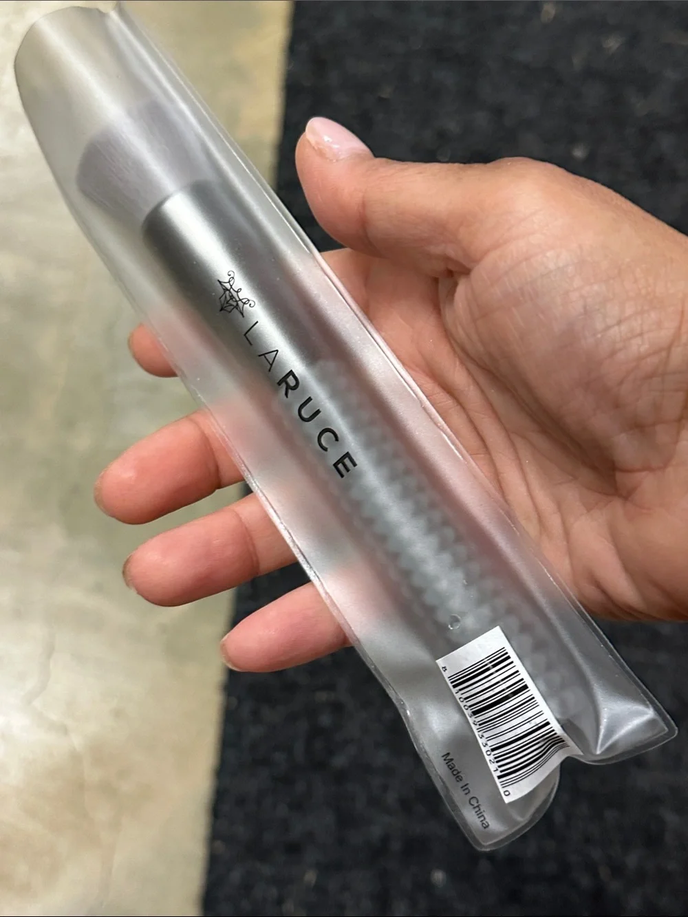 Laruce Kabuki LR322 Makeup Brush - Soft Dense Bristles